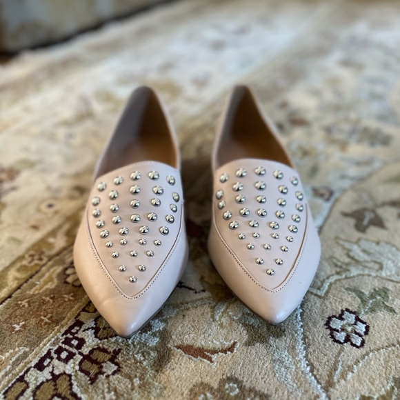 Marc Fisher Women’s Lalita Loafer Beige Color Silver Studded Accents Size 9.5 - Picture 14 of 14